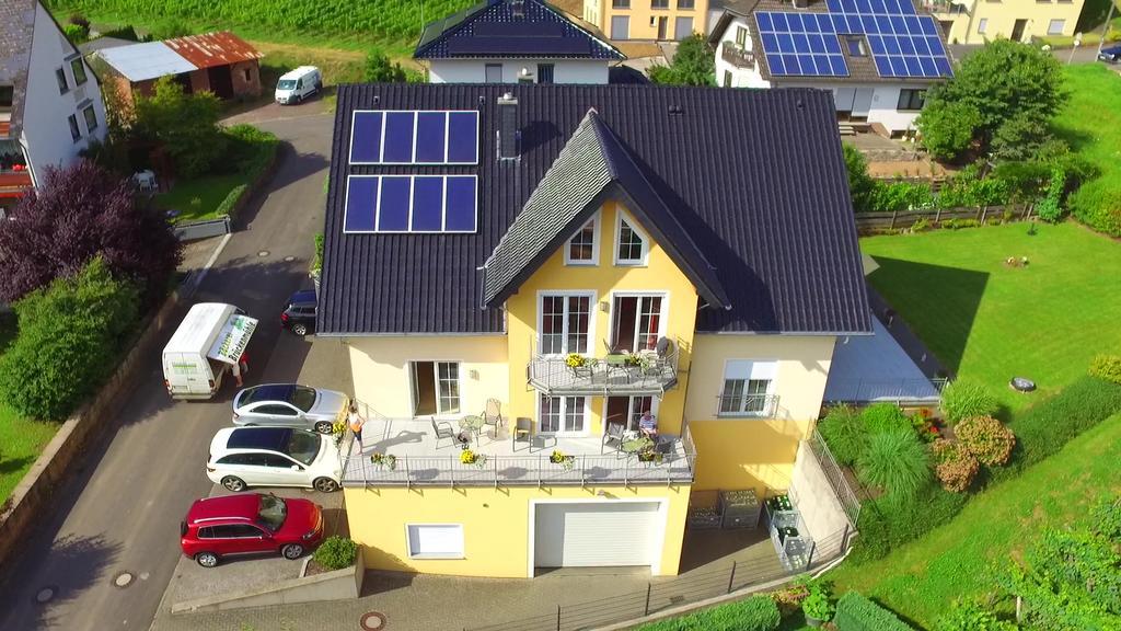 Wein- Und Gaestehaus Genetsch Lieser Kültér fotó