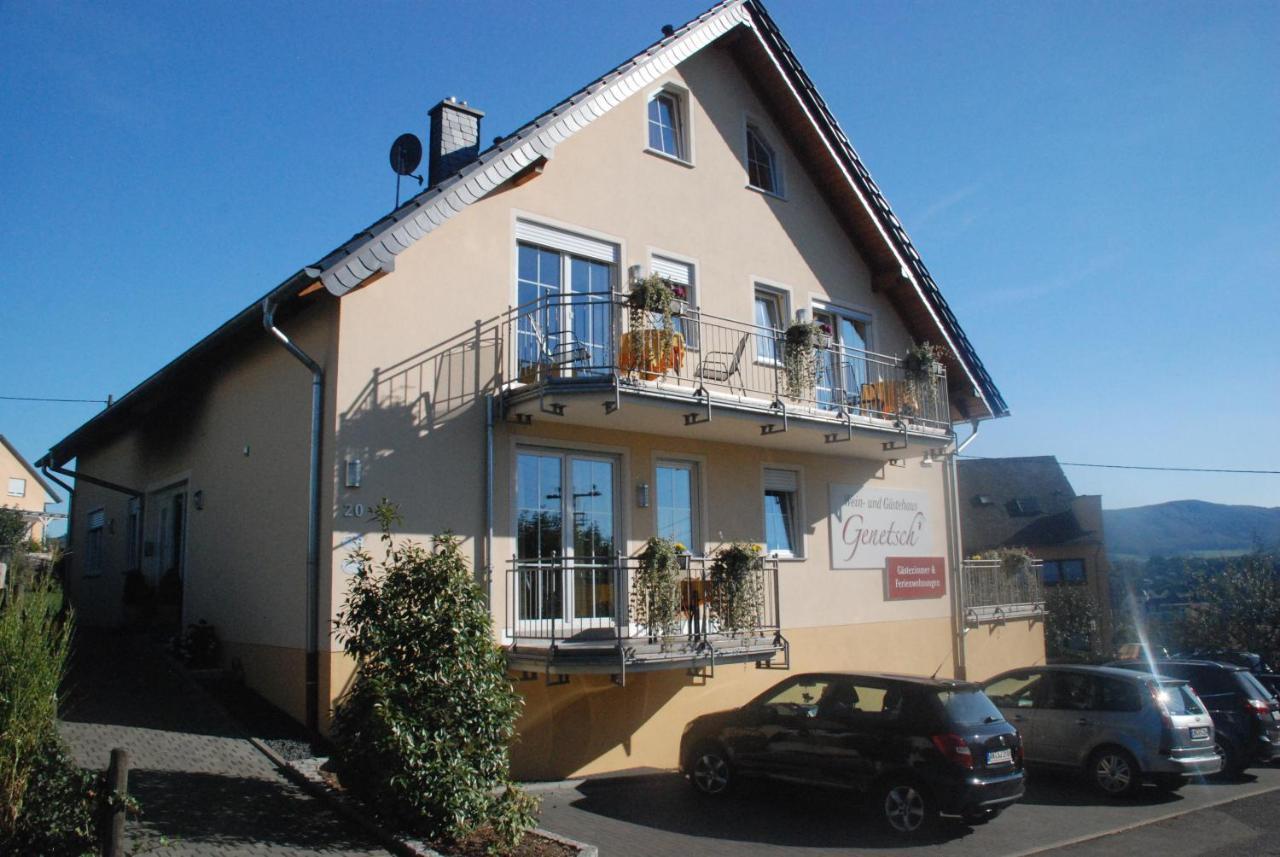 Wein- Und Gaestehaus Genetsch Lieser Kültér fotó